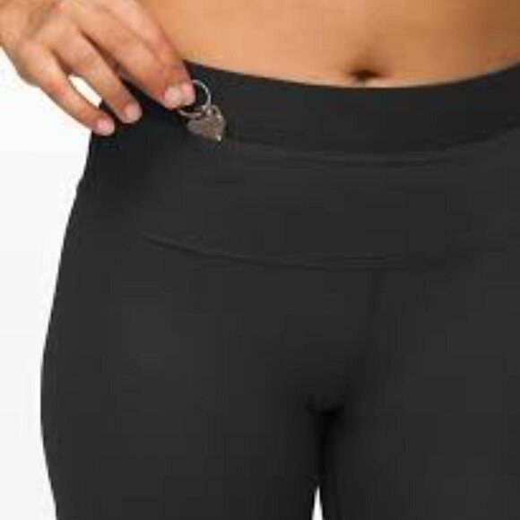 **NWT**LULULEMON Power Position High-Rise Tight 25" - Picture 5 of 16